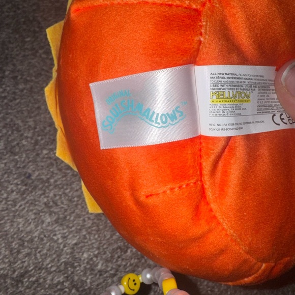 Squishmallows Tovinda the Caticorn - Picture 4 of 4